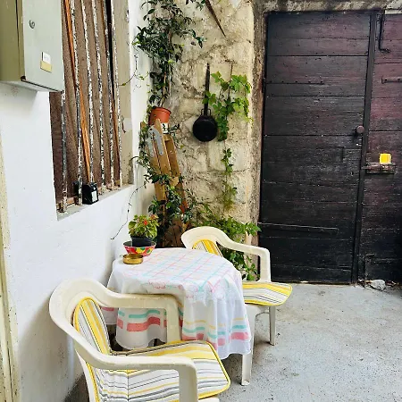 Ne-do In Varos